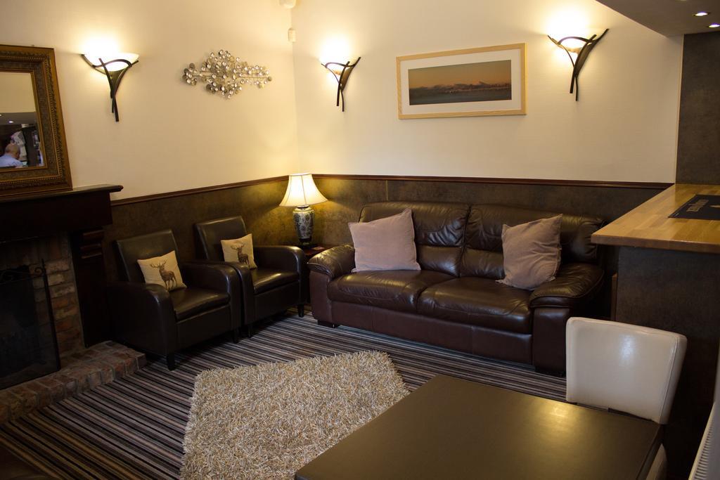 Bennachie Lodge Hotel Kemnay Екстериор снимка